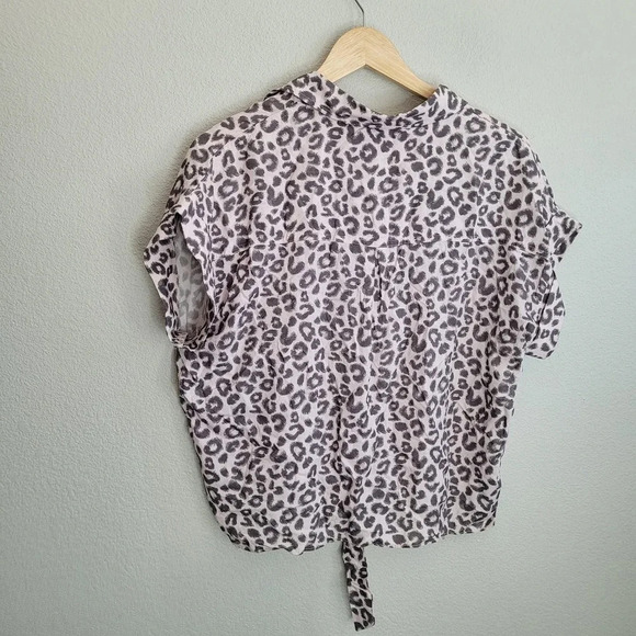 Fate Womens Button-Up Top Size M Multicolor Leopard Print 100% Rayon Tie NEW - Picture 2 of 9